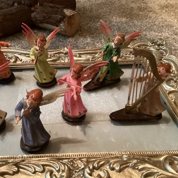 Antique plastic angelic musicians set of 7 - Picture 4 of 8